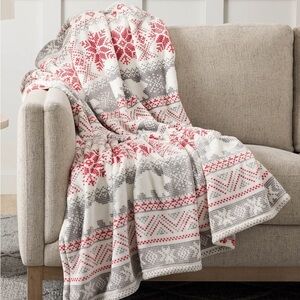 Member’s Mark Oversized Polar Bear Fair Isle Throw Blanket